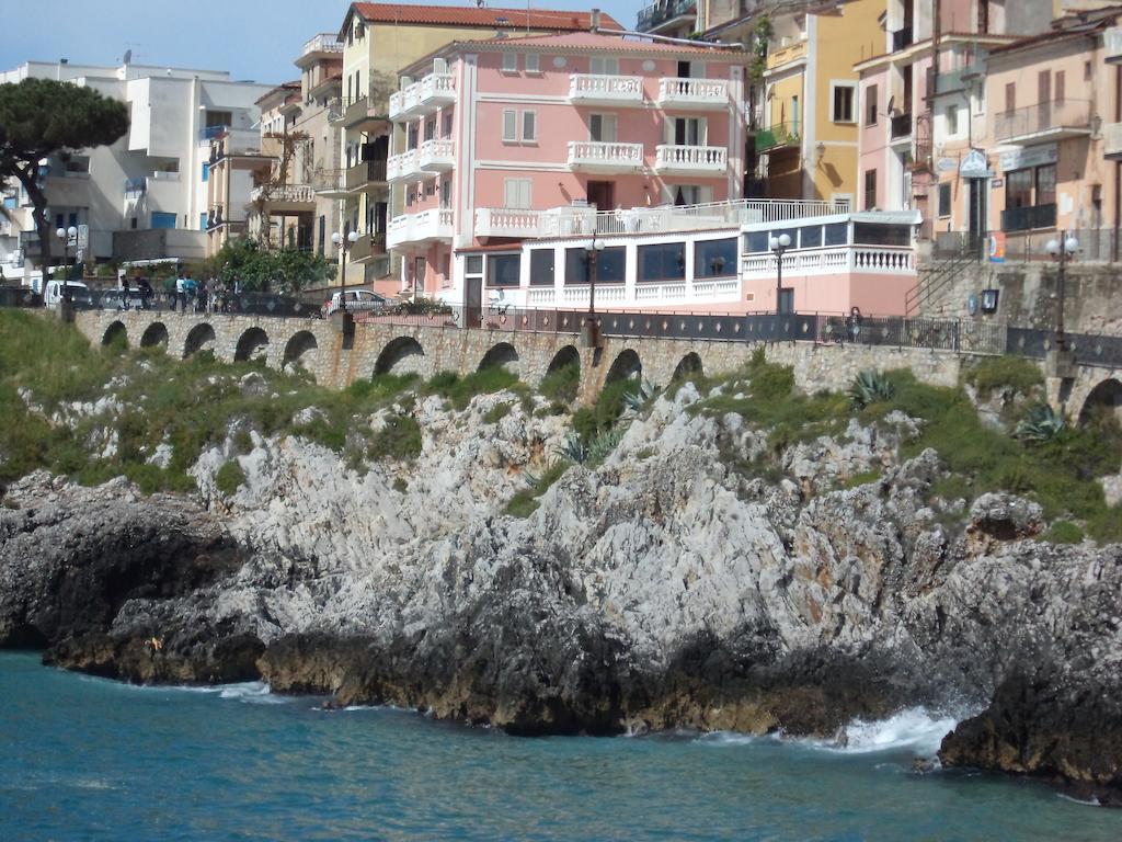 Albergo Tirreno Марина-ди-Камерота Экстерьер фото