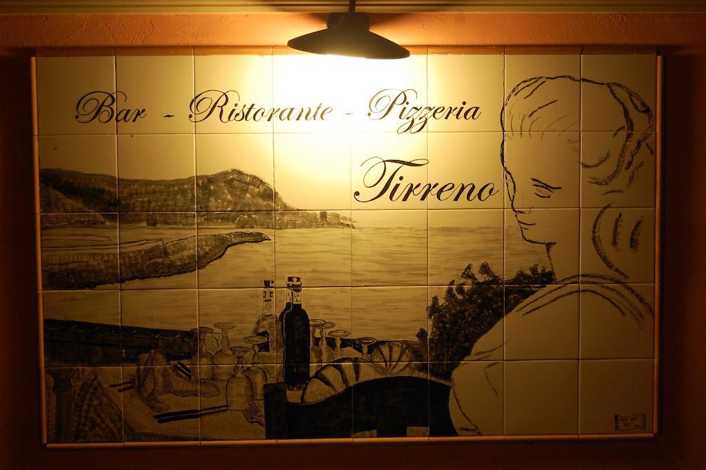 Albergo Tirreno Марина-ди-Камерота Экстерьер фото
